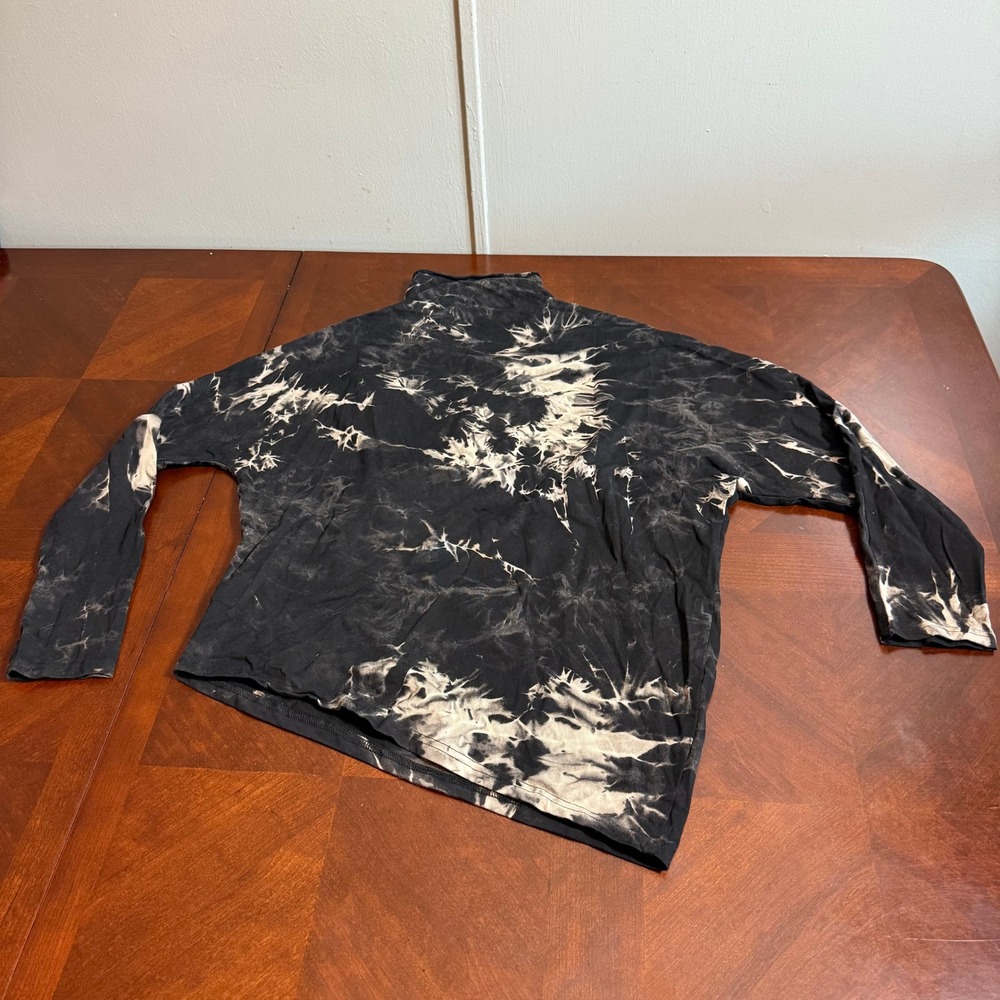 Madonna & CO Tie Dye Mock Neck‎ Long Sleeve Top Zipper Detail Grunge